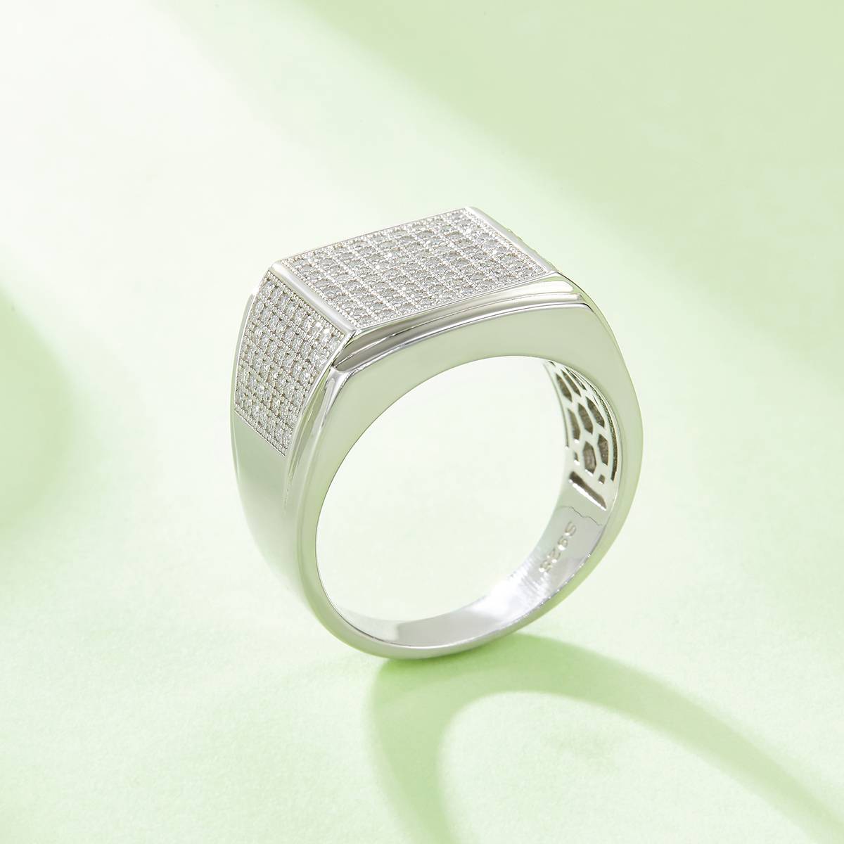 R3878 Luxury Set S925 Silver Plated Platinum Moissanite Diamond Men's Ring, Limestone D-Grade 1.0 Carat